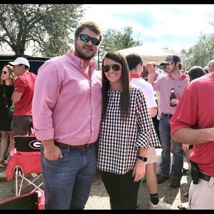 Antigua Shirts - Men’s UGA button down shirt Antigua Shirts - Men’s UGA button down shirt